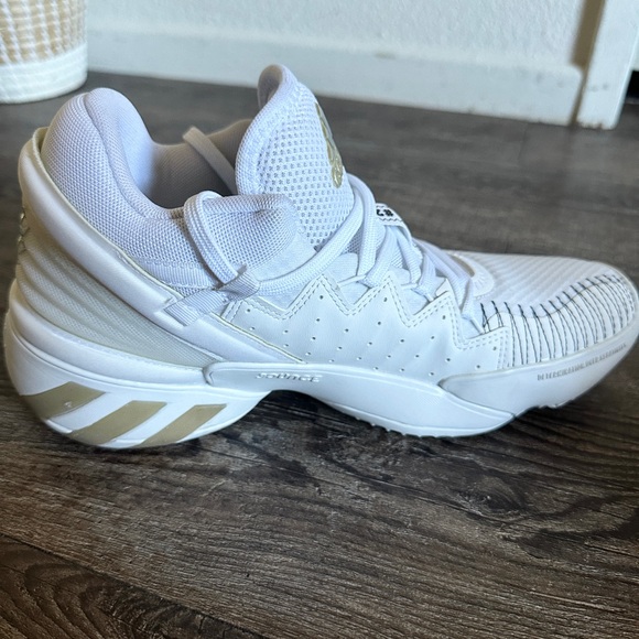 D.O.N. Issue #2 'Cloud White' , Adidas sneakers - Picture 4 of 8